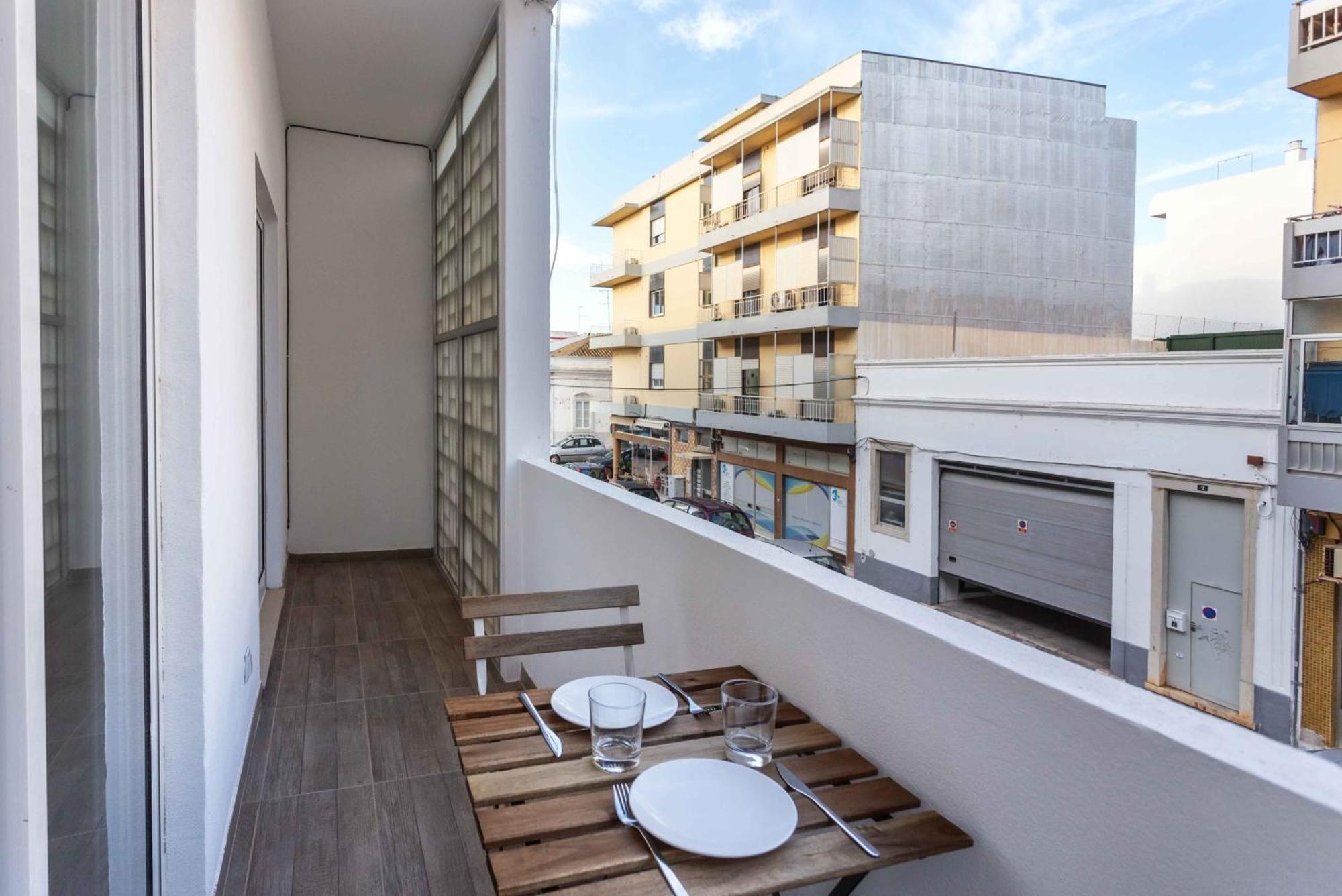 Blife Farensya Private Rooms Faro Exterior photo